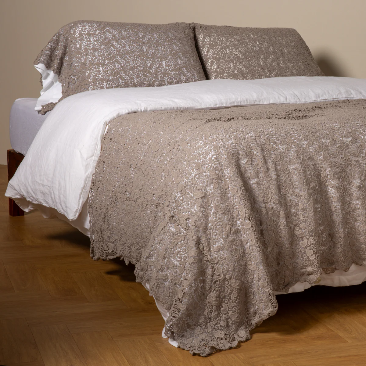 Allora Bed Scarf - Image 13