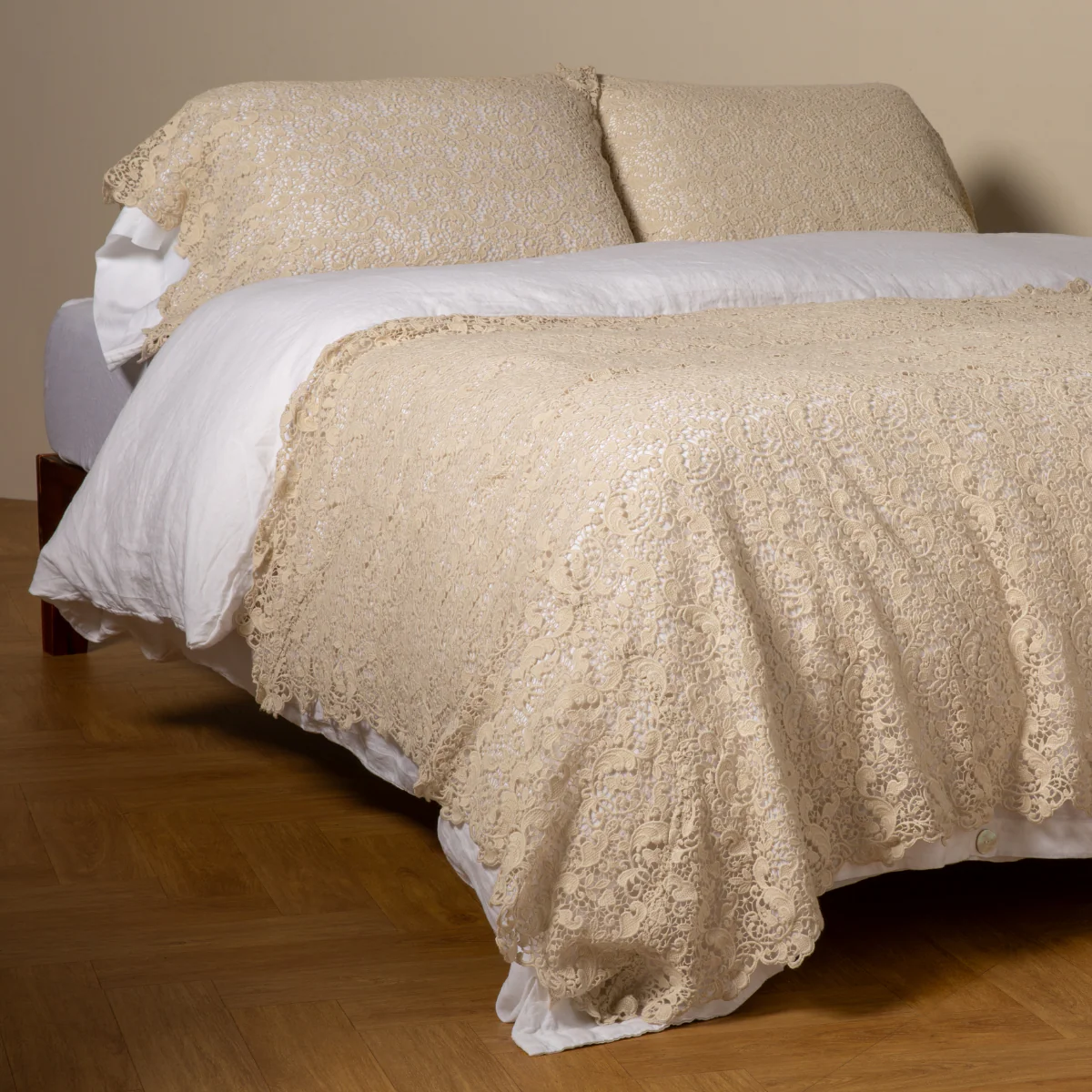 Allora Bed Scarf - Image 6