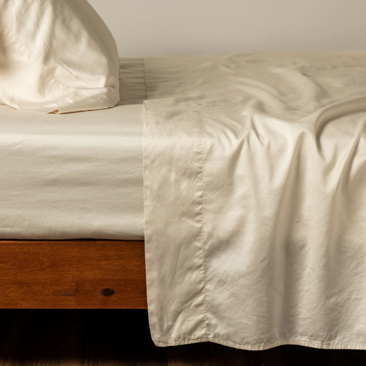 Bria Flat Sheet - Image 8
