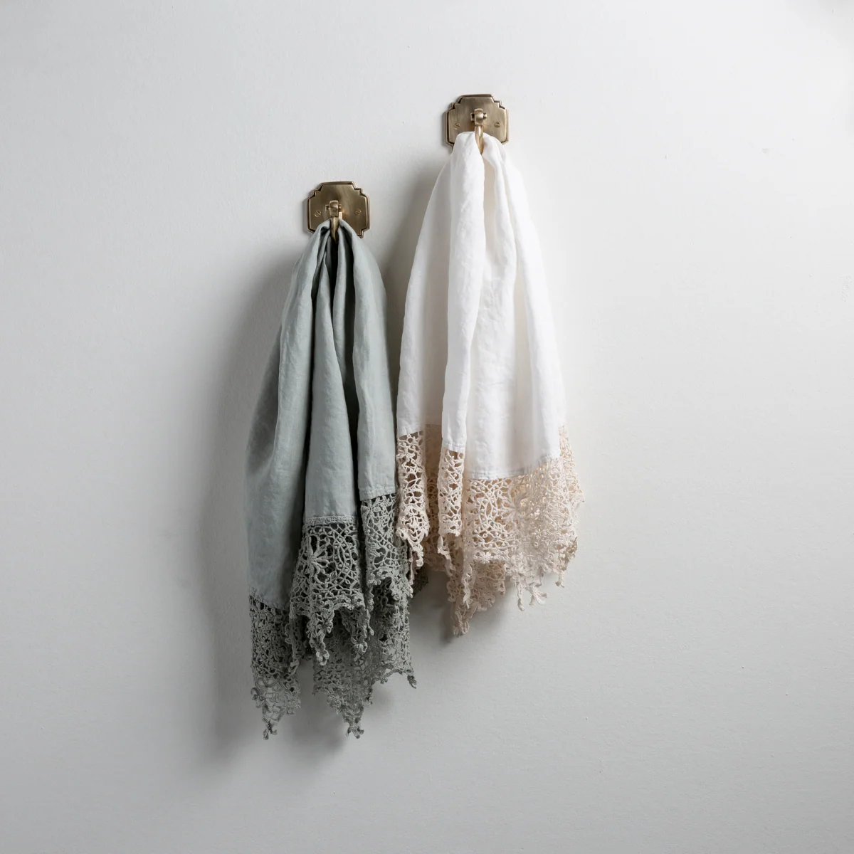 Frida Guest Towel - Image 3