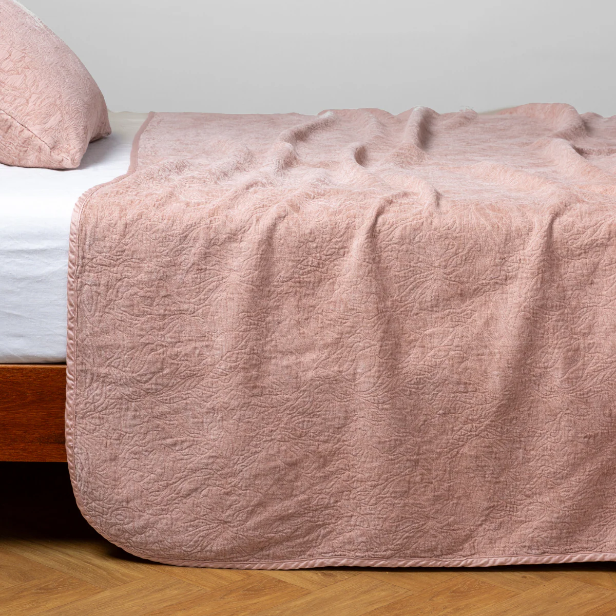 Georgia Twin Bedspread - Image 10