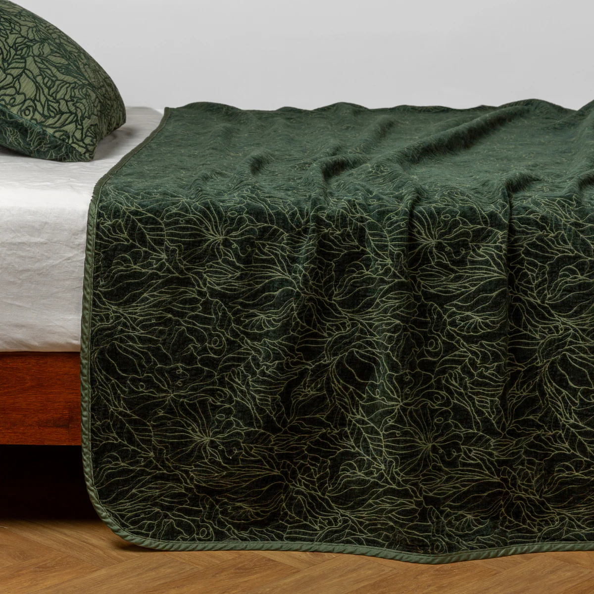 Georgia Twin Bedspread - Image 19