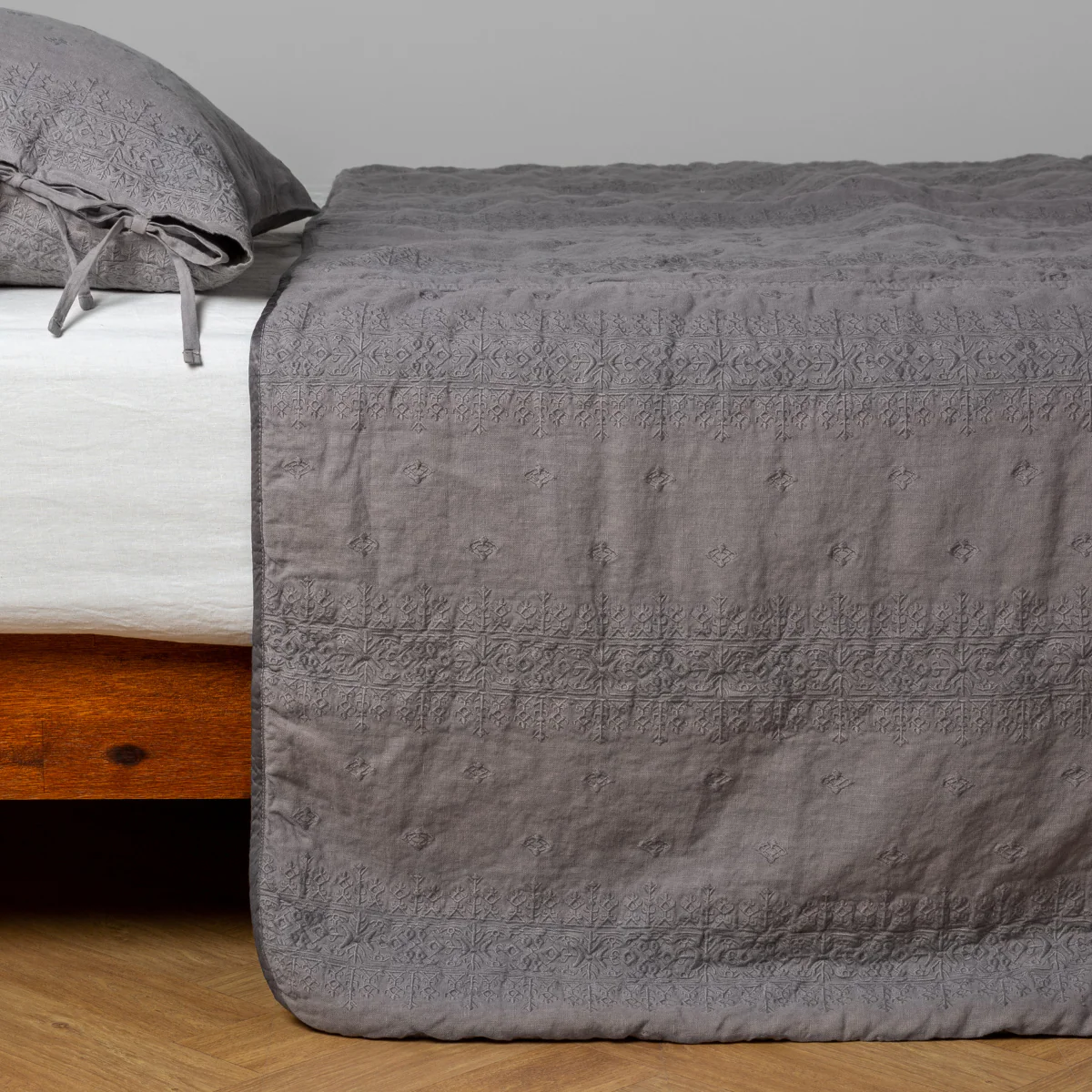 Ines Bedspread - Image 16