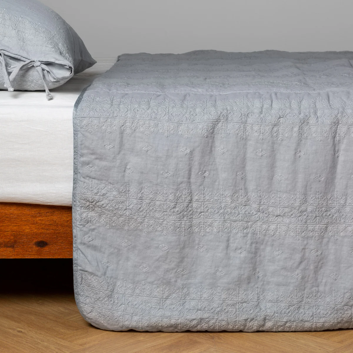 Ines Bedspread - Image 18
