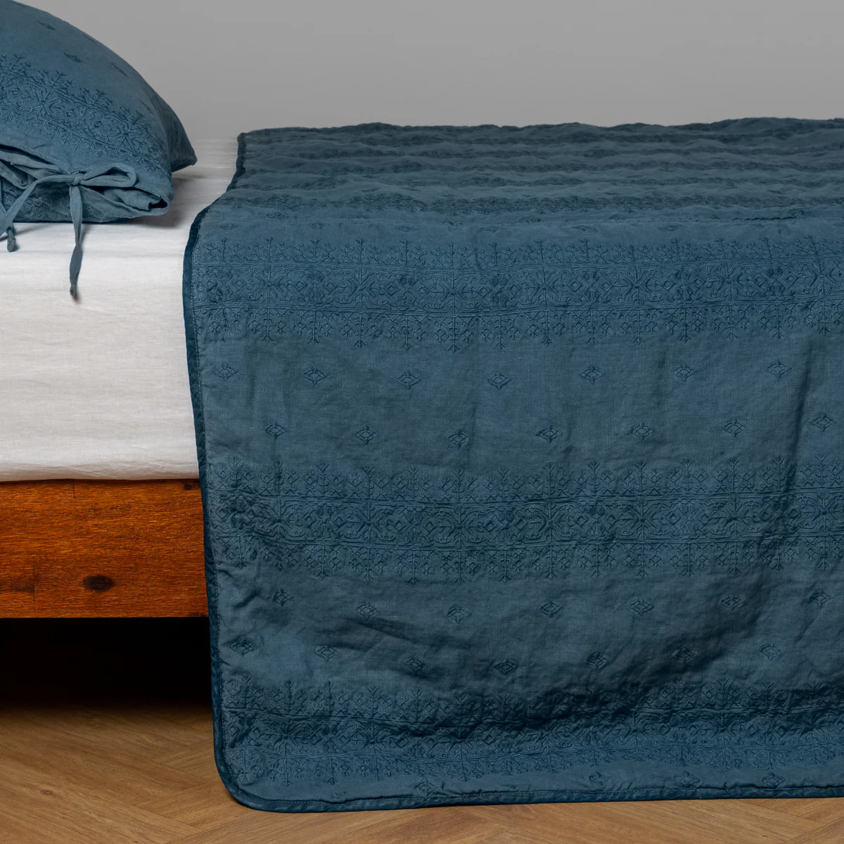 Ines Bedspread - Image 23