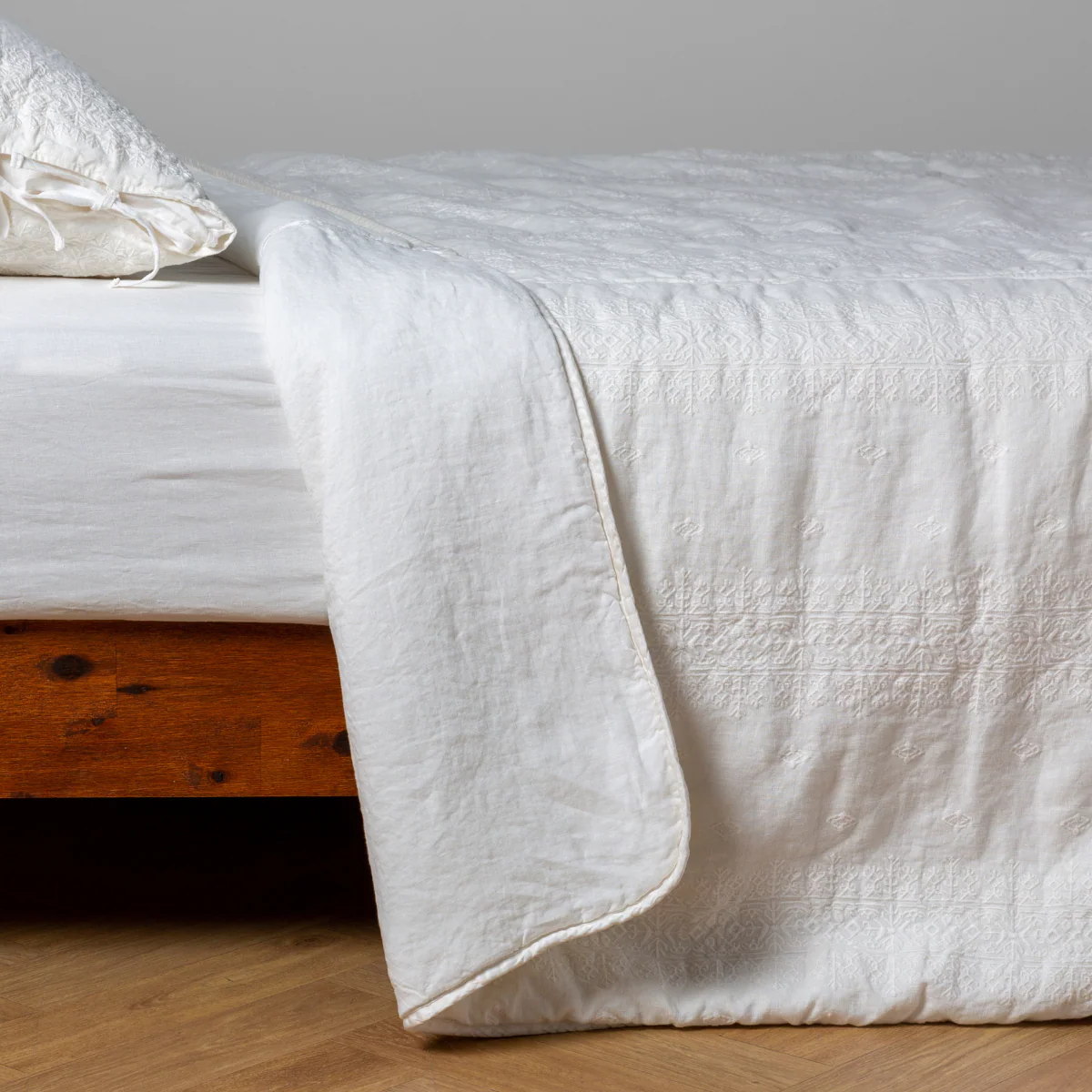 Ines Bedspread - Image 27