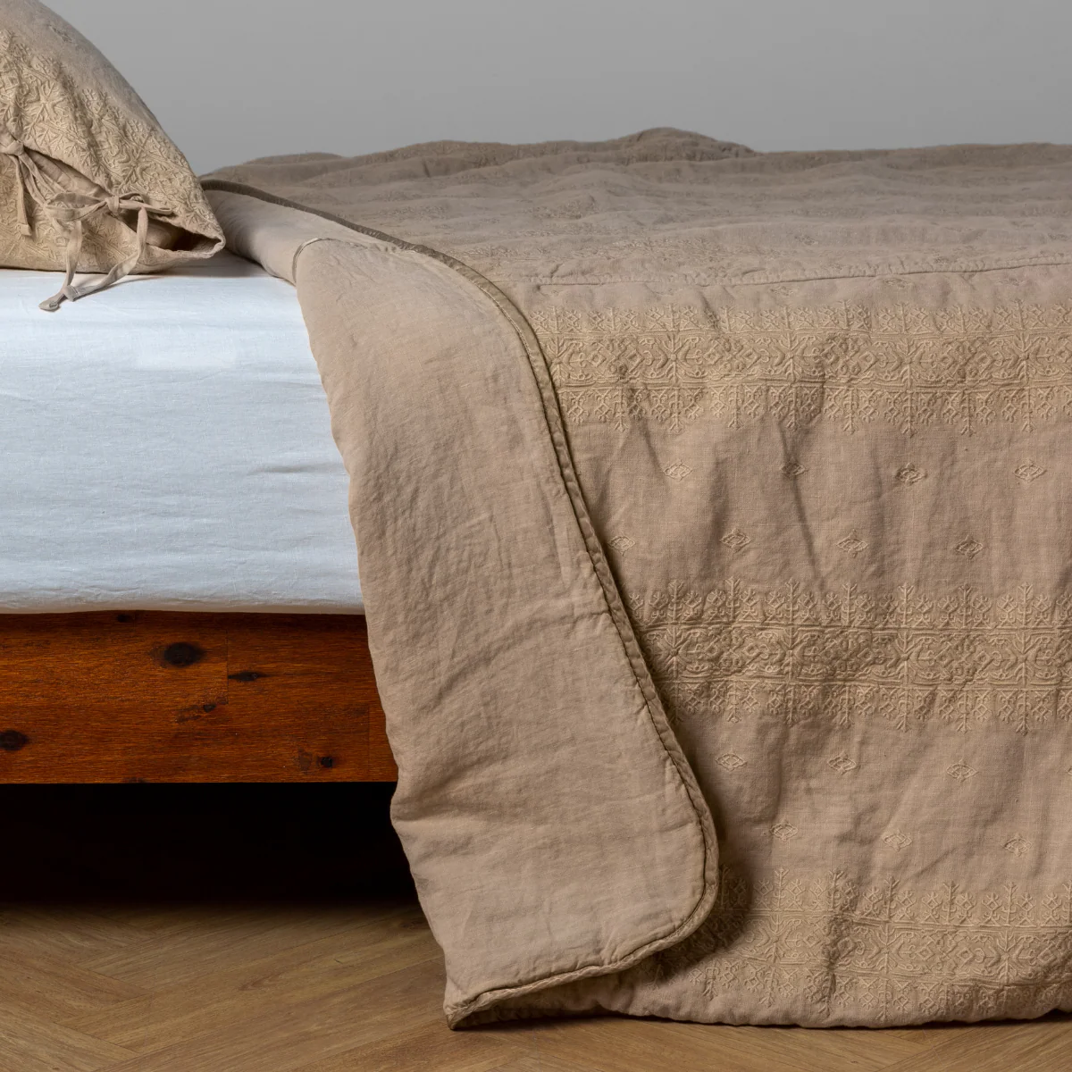 Ines Bedspread - Image 29
