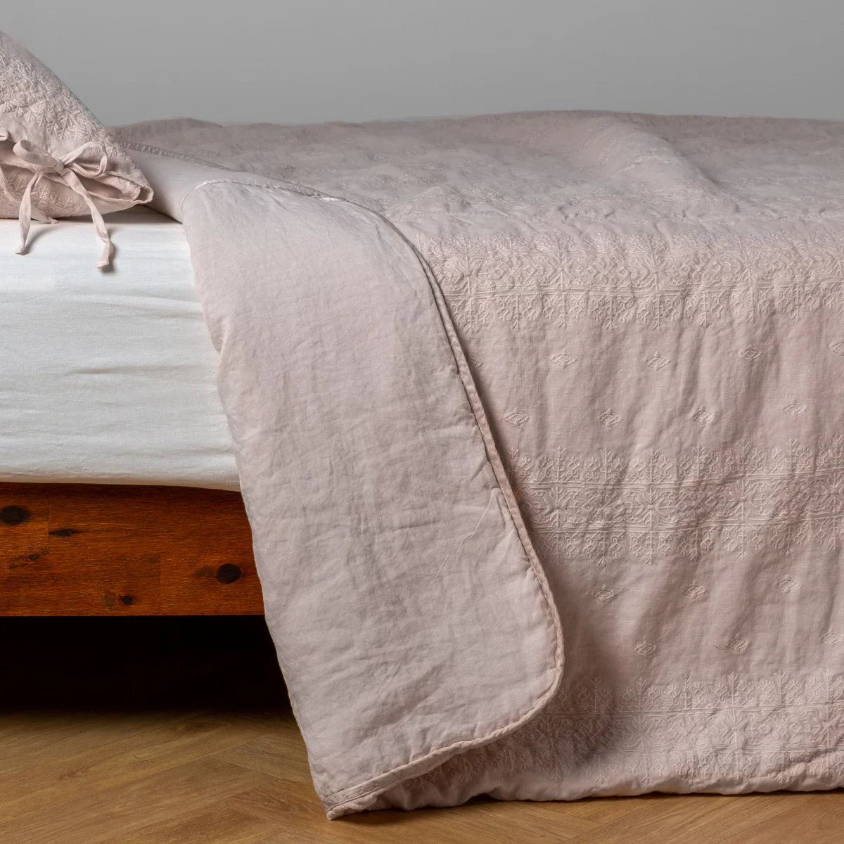 Ines Bedspread - Image 30