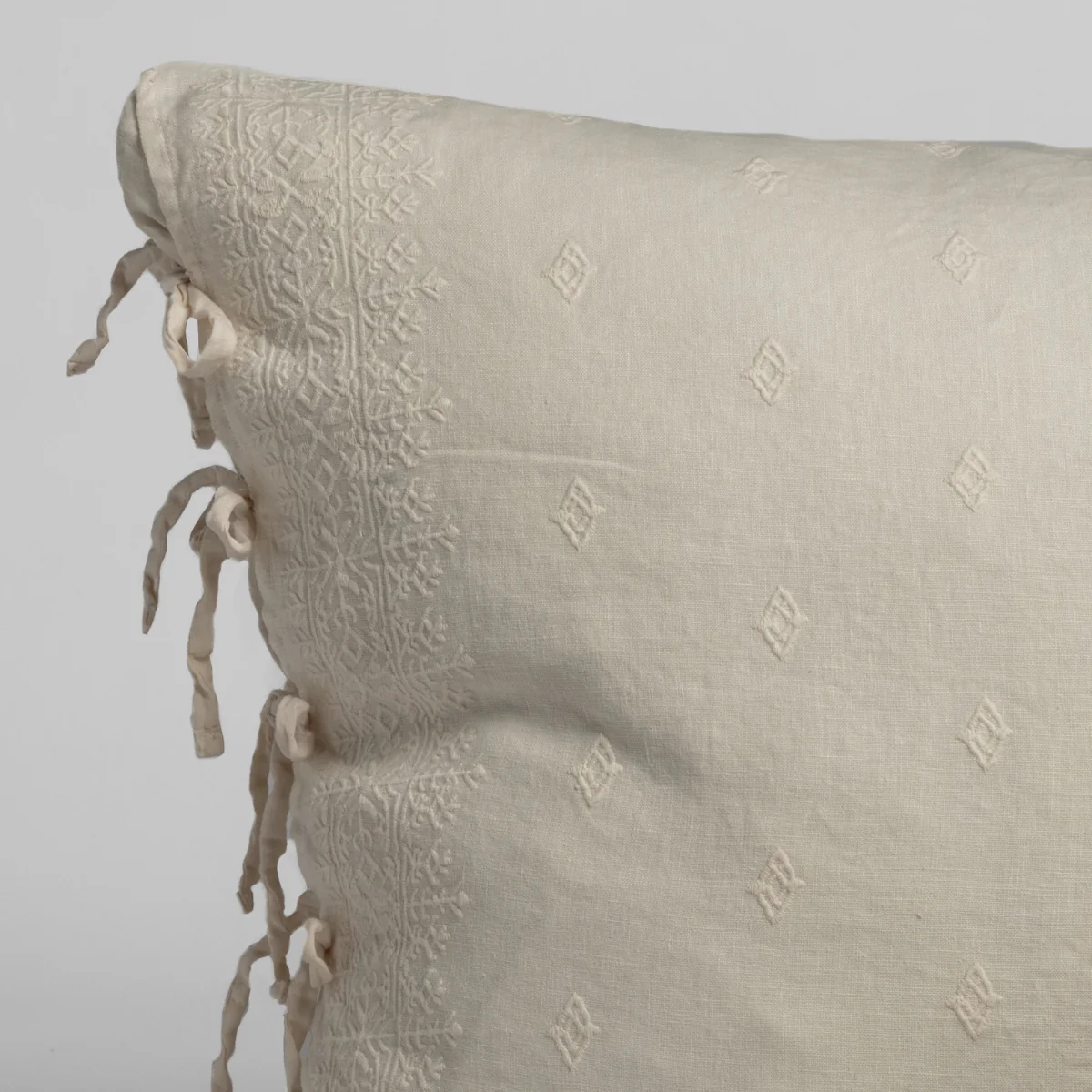Ines Sham - Image 15
