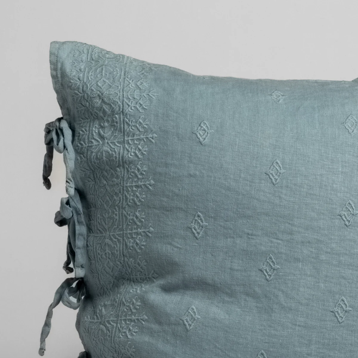 Ines Sham - Image 22