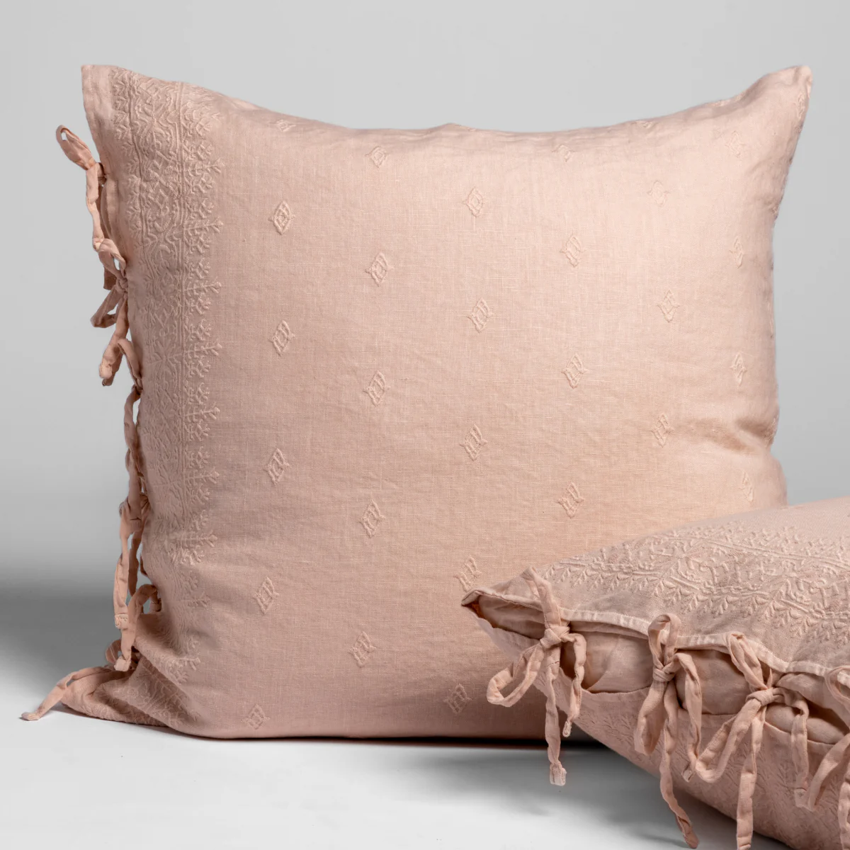 Ines Sham - Image 7