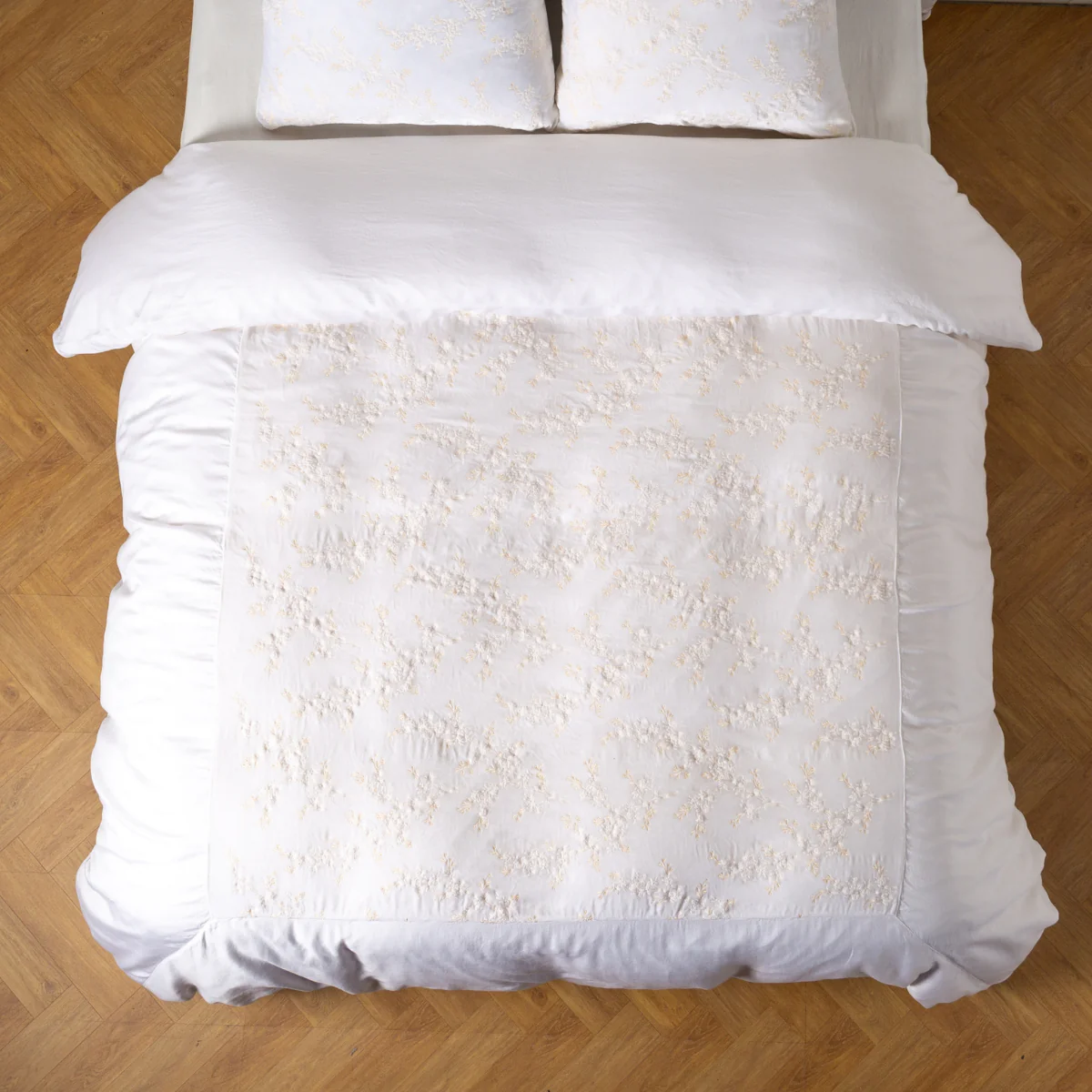 Lynette Luxe Duvet Cover - Image 7