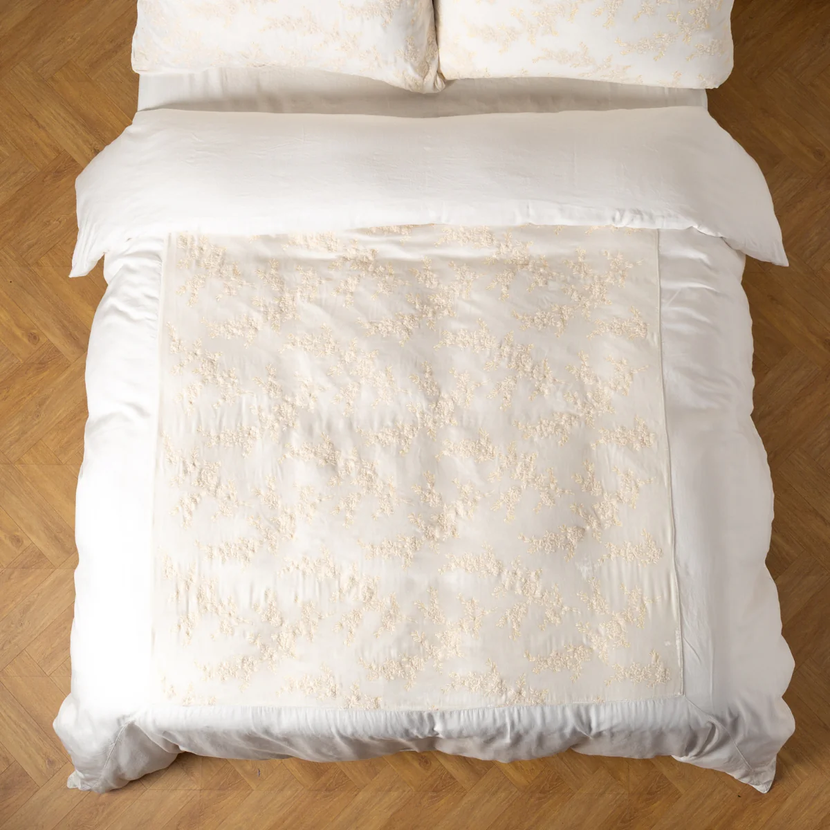 Lynette Luxe Duvet Cover - Image 8