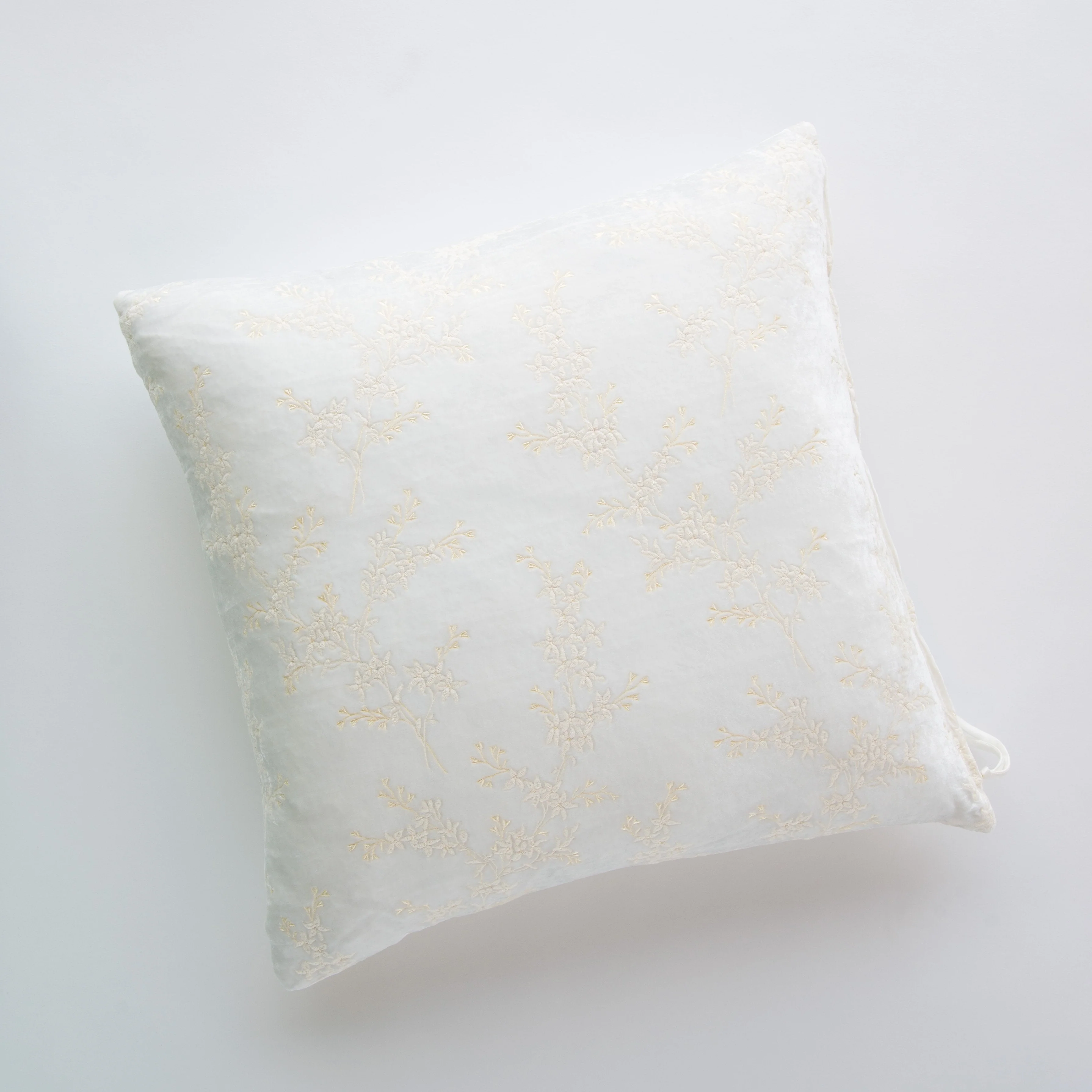 Lynette Throw Pillow - Image 27