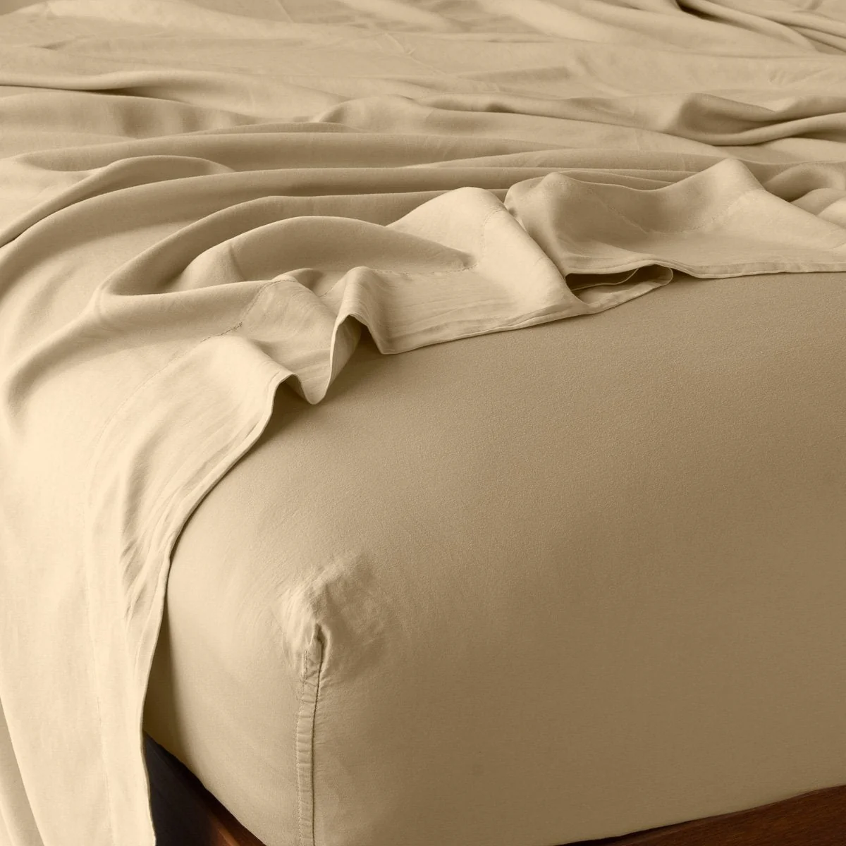Madera Luxe Fitted Sheet - Image 10