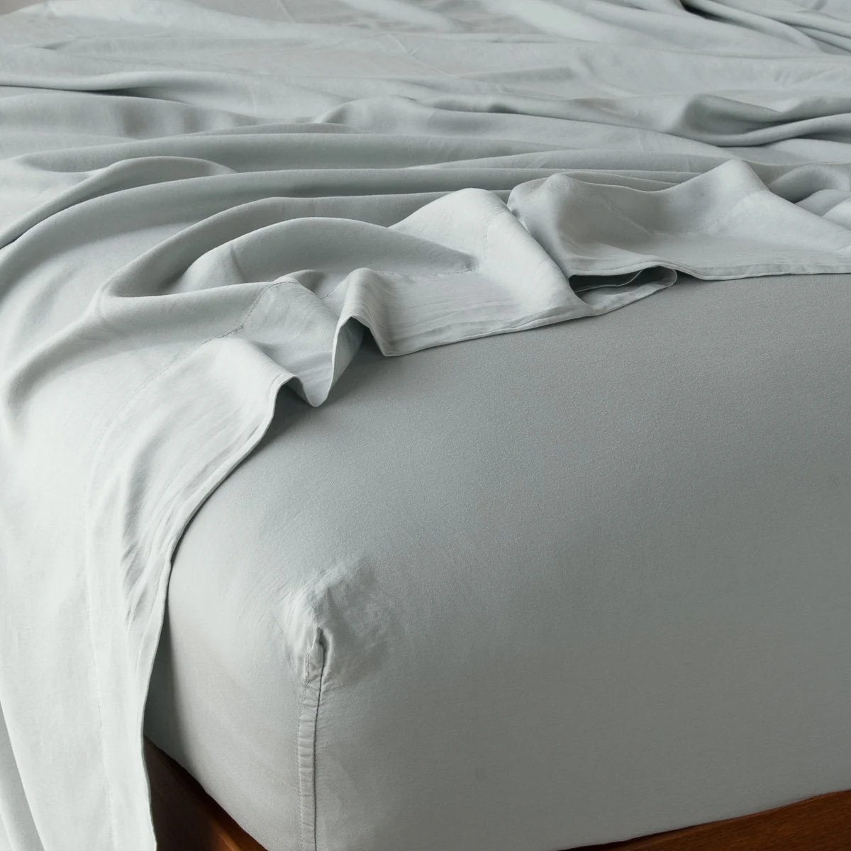 Madera Luxe Fitted Sheet - Image 16