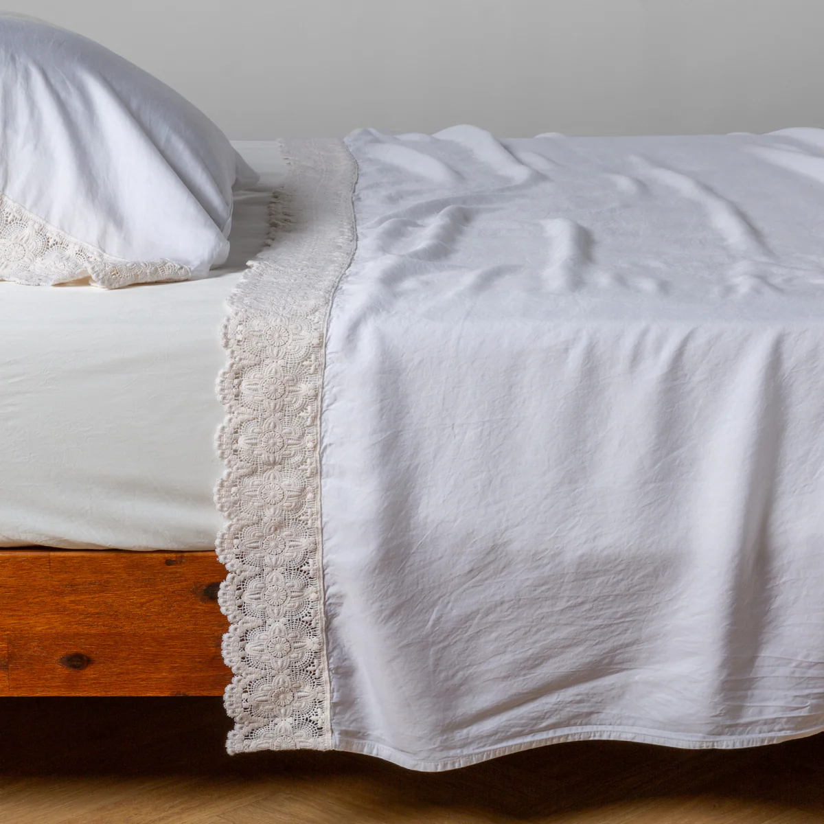 Madera Luxe Flat Sheet - Image 20