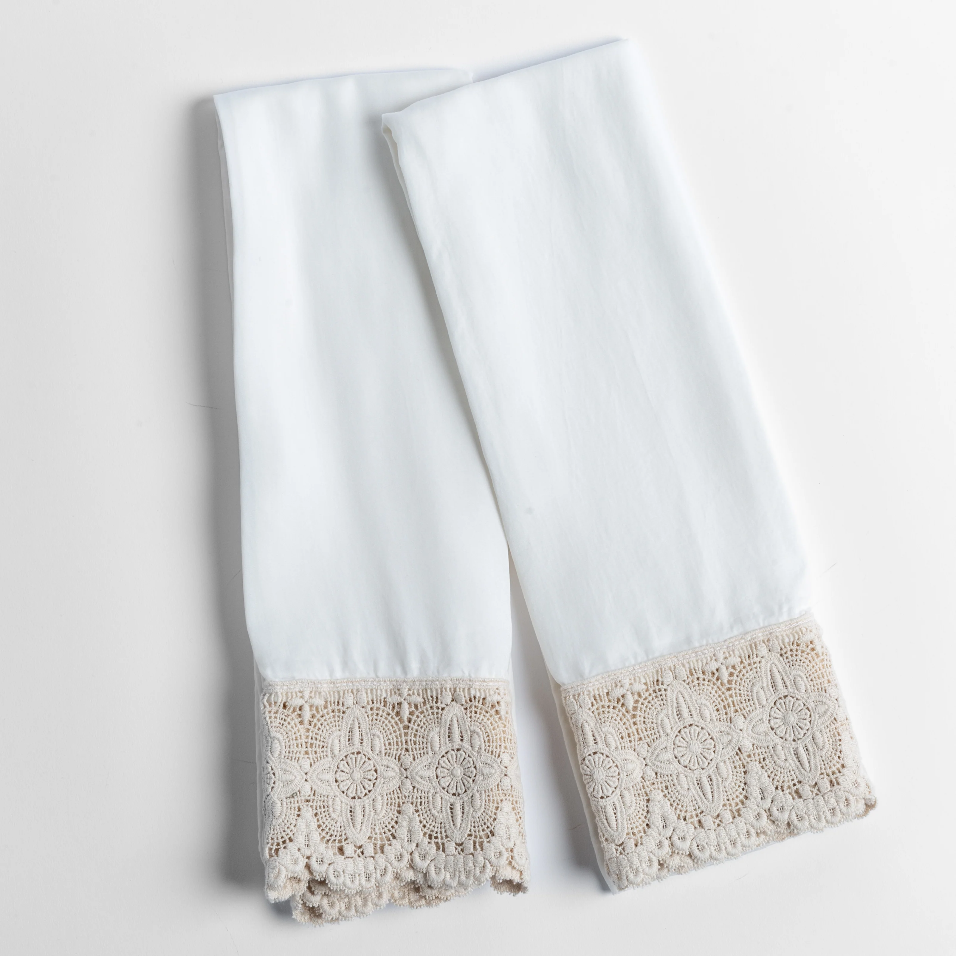 Madera Luxe Pillowcase (Single) - Image 24