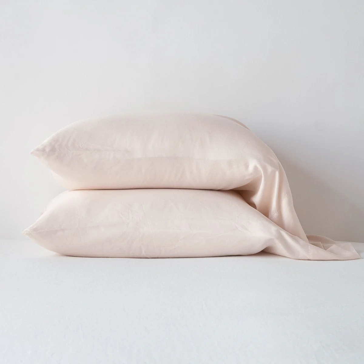 Madera Luxe Standard Pillowcase (Single) - Image 6