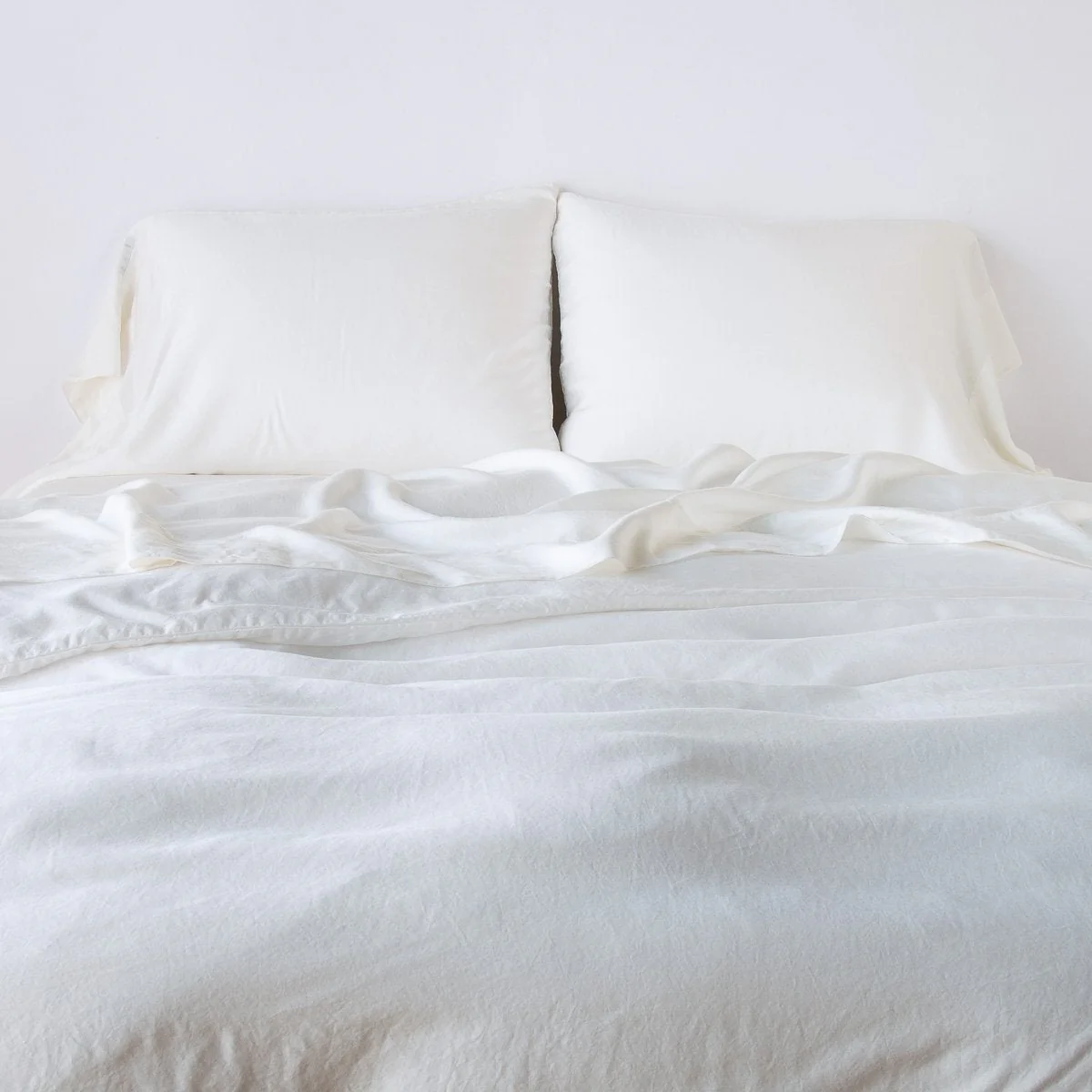 Madera Luxe Twin Duvet Cover - Image 3