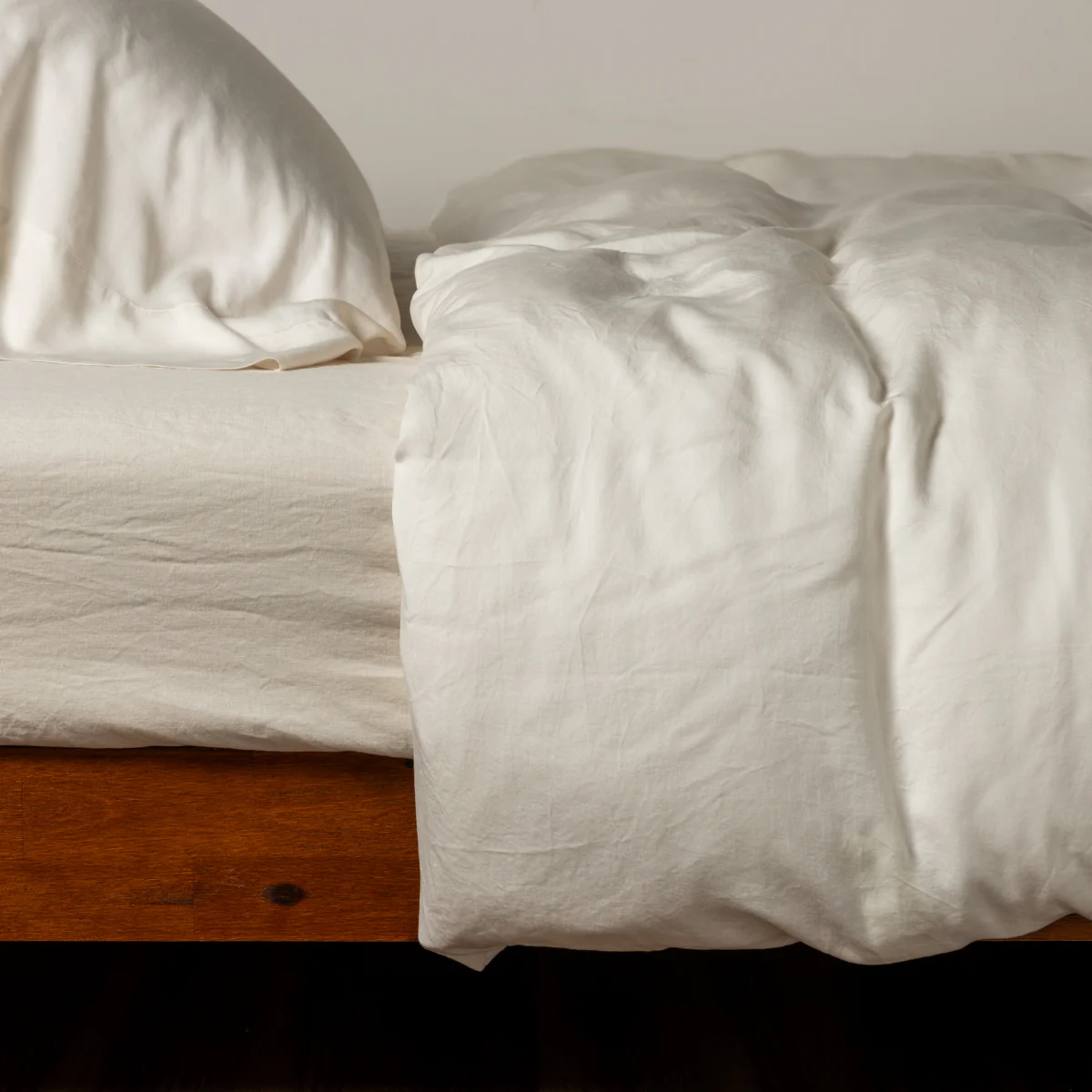 Madera Luxe Duvet Cover - Image 9