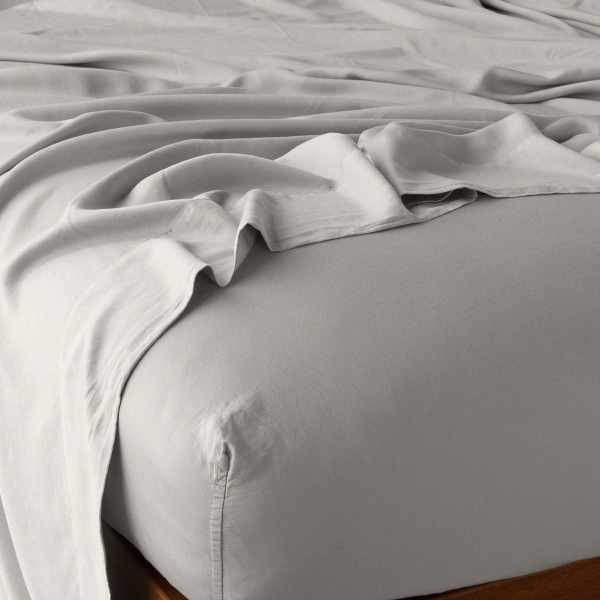 Madera Luxe Twin Fitted Sheets - Image 11
