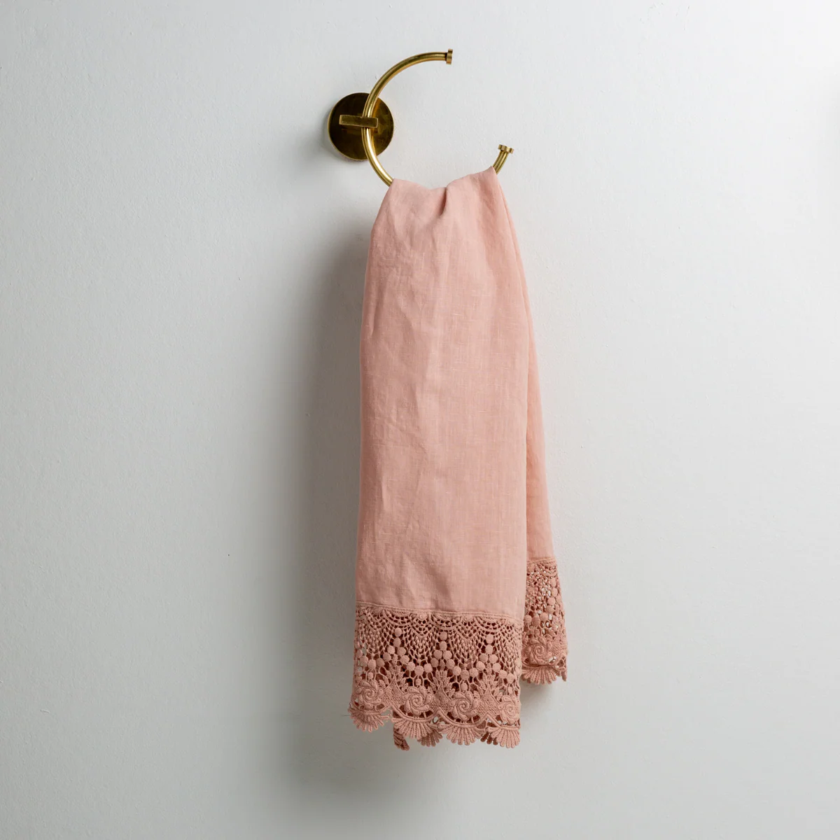 Mattine Guest Towel - Image 11