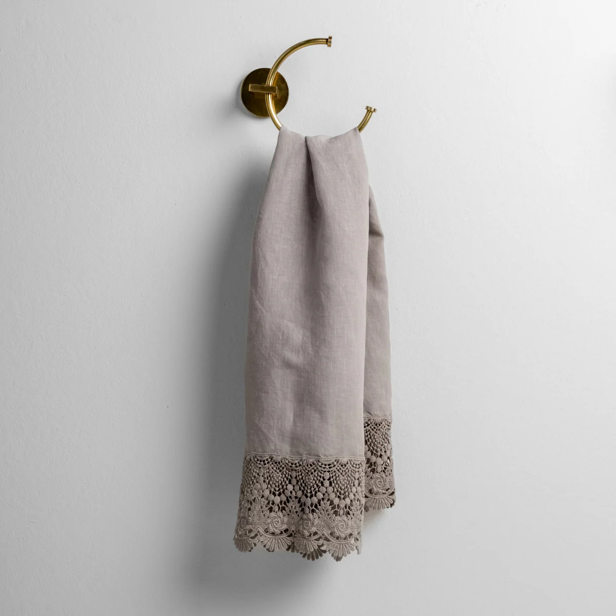 Mattine Guest Towel - Image 14