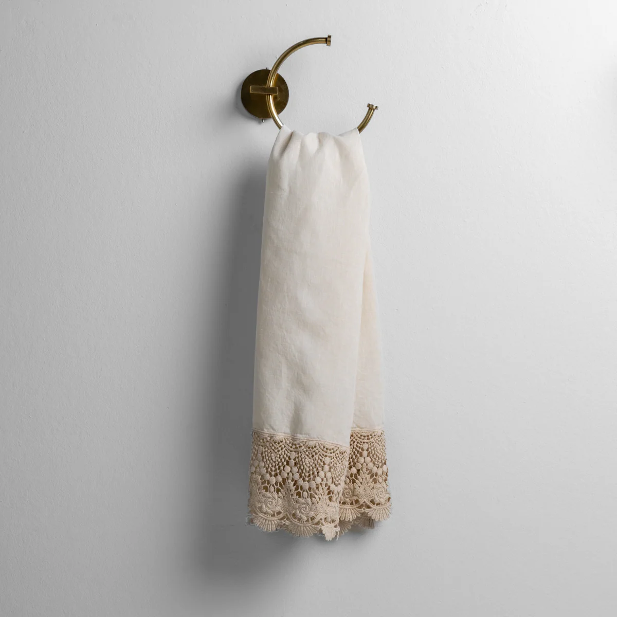Mattine Guest Towel - Image 8