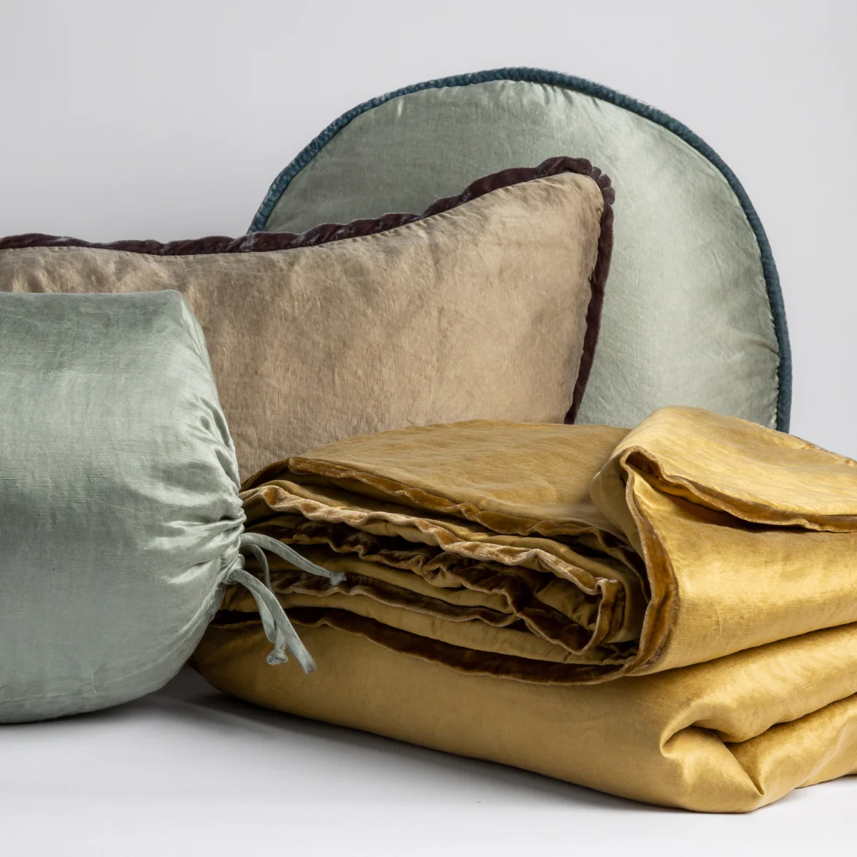 Paloma Throw Pillow - Image 3