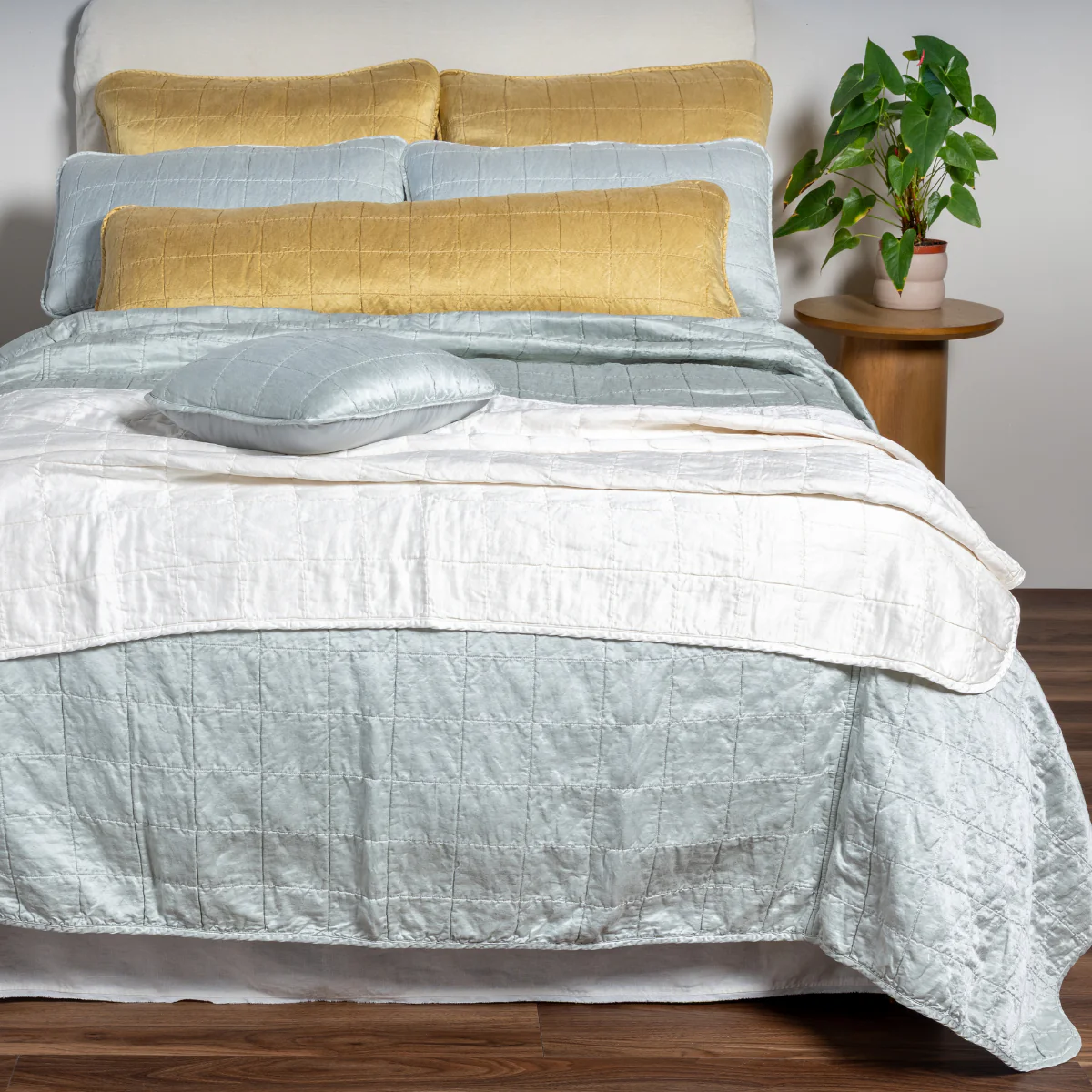Sel Coverlet - Image 3