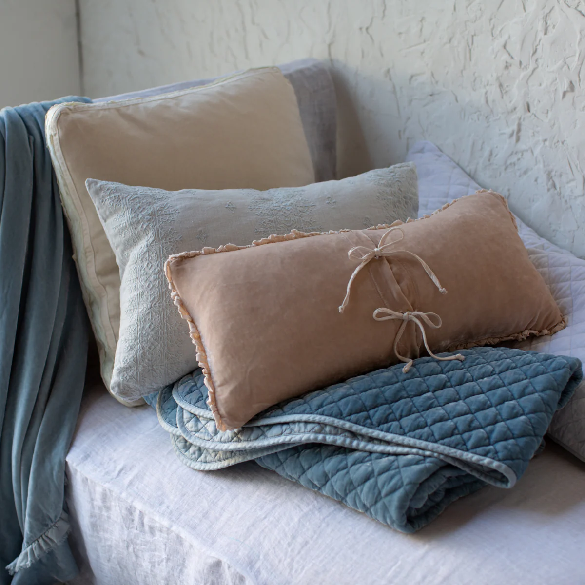 Silk Velvet Quilted Blanket - Image 8