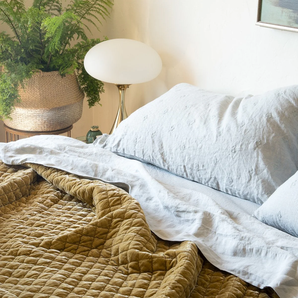 Silk Velvet Quilted Twin Coverlet - Image 3