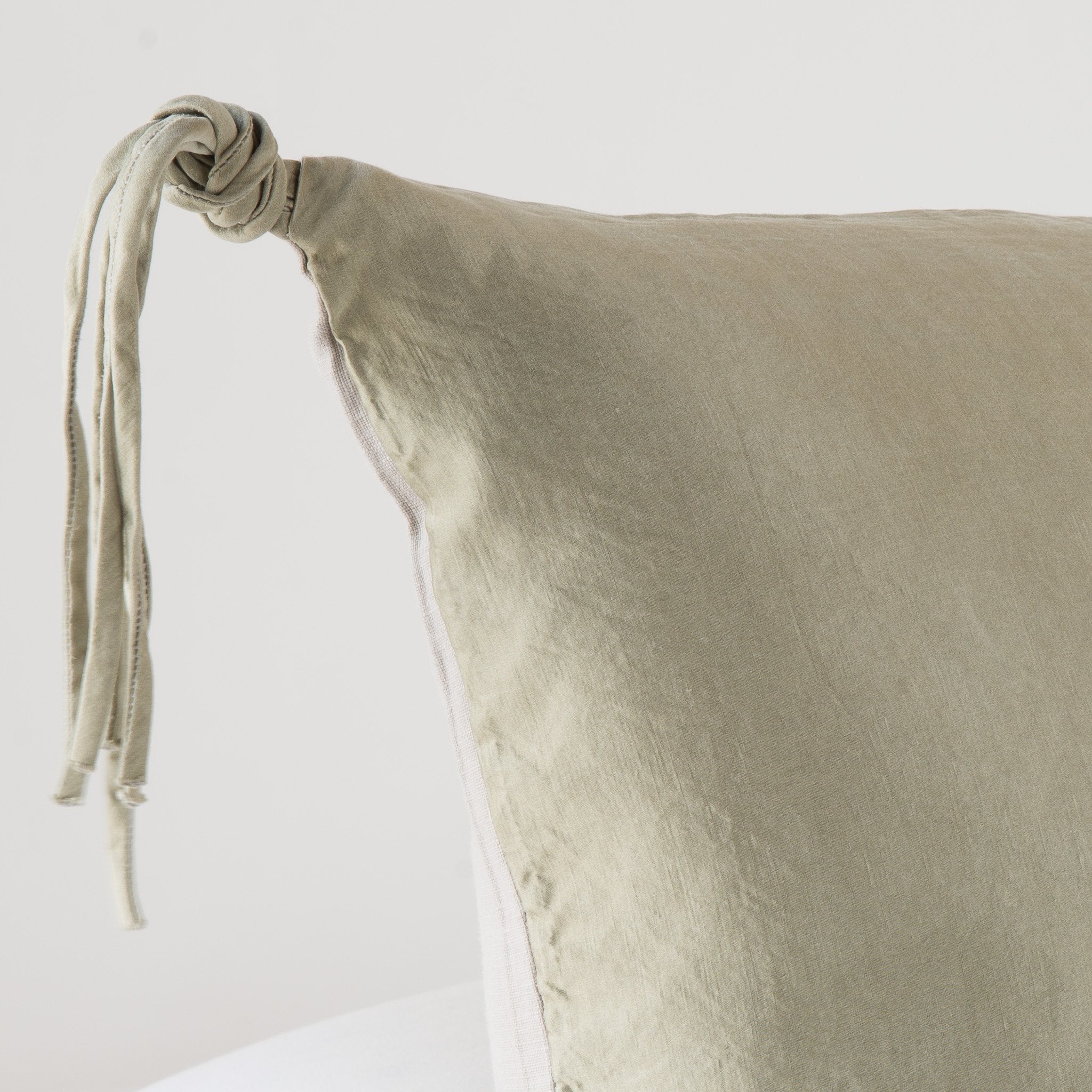 Taline Sham - Image 16