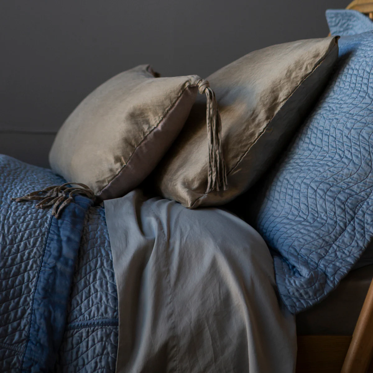 Taline Throw Pillow - Image 5