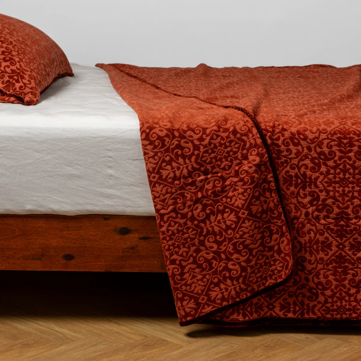 Vienna Twin Coverlet - Image 18